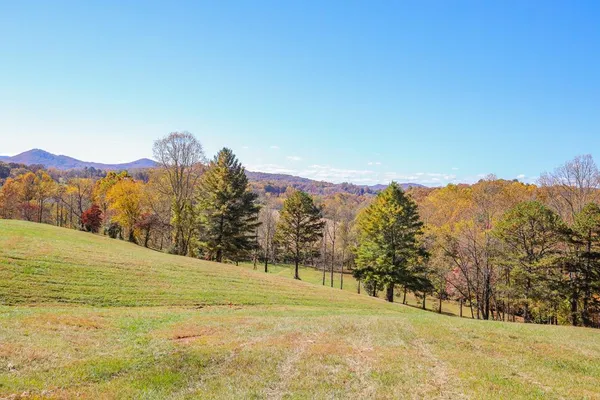 $169,900 | Lot 8 Hinton Overlook, Hayesville, NC 28904