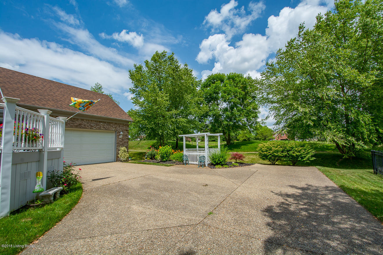 10411 Long Home Road Louisville, KY 40291 - Photo 69 of 89 LongHome-80