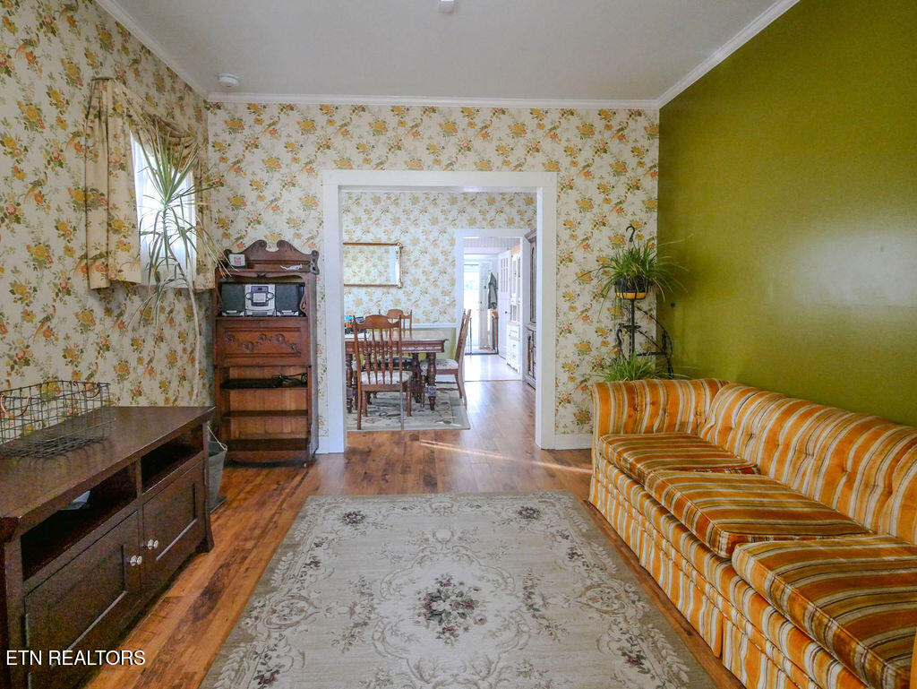 10 Pine Street Athens, TN 37303 - Photo 2 of 32 P1080607