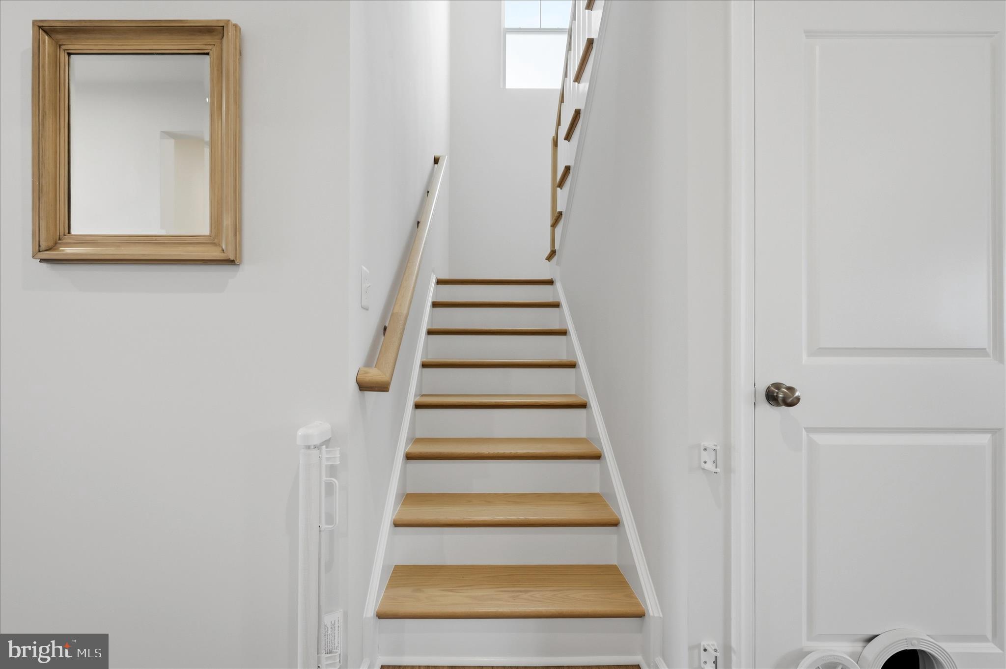 196 National Street Ranson, WV 25438 - Photo 26 of 52 Stairs