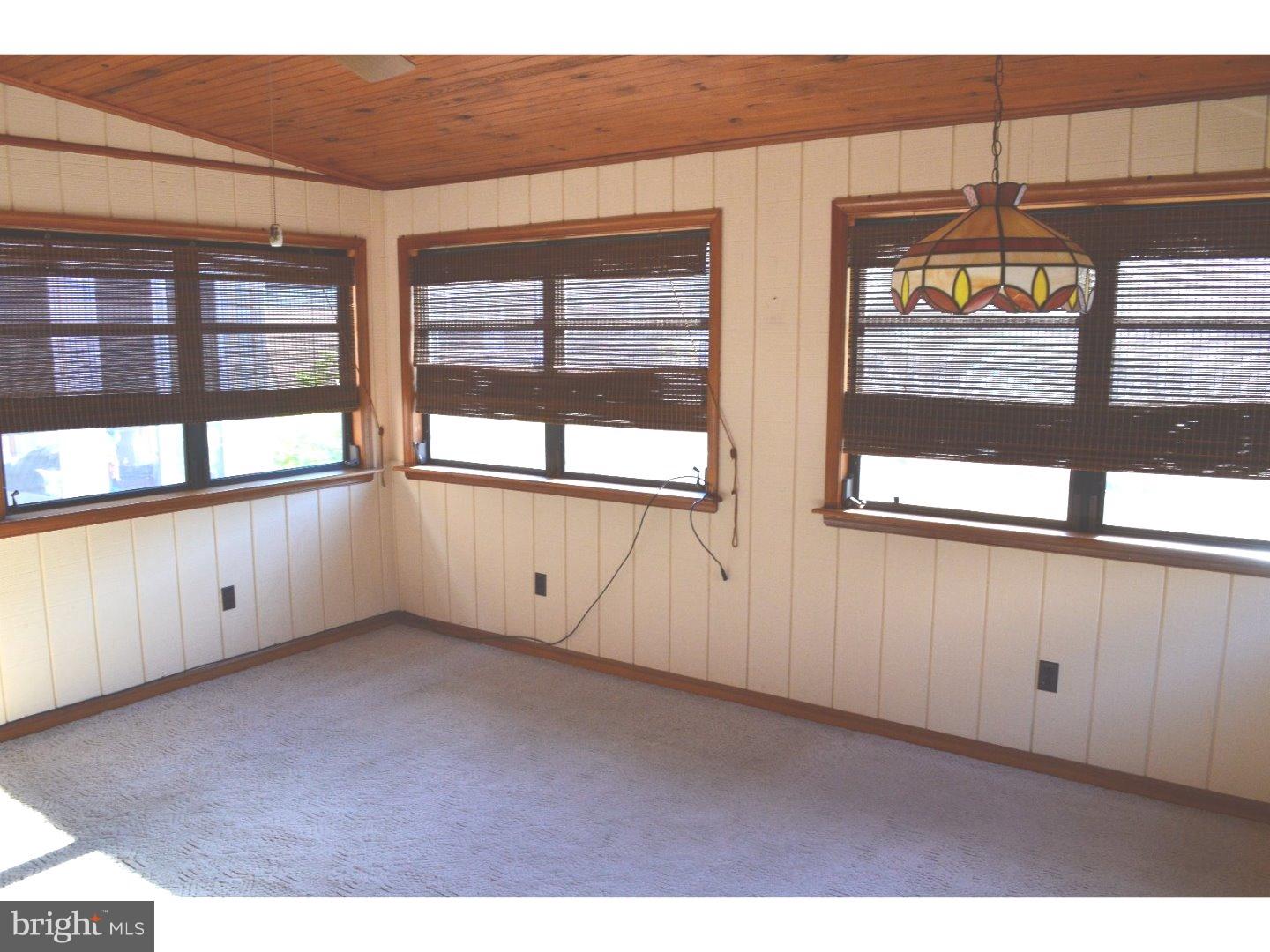 412 East Rodgers Street Ridley Park, PA 19078 - Photo 12 of 21 Family Room