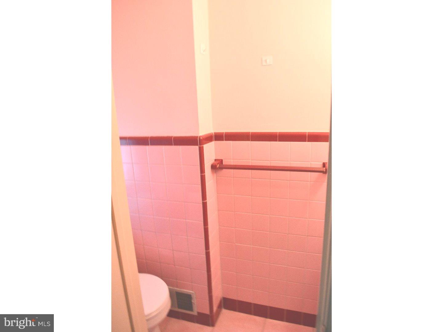 412 East Rodgers Street Ridley Park, PA 19078 - Photo 16 of 21 Bathroom