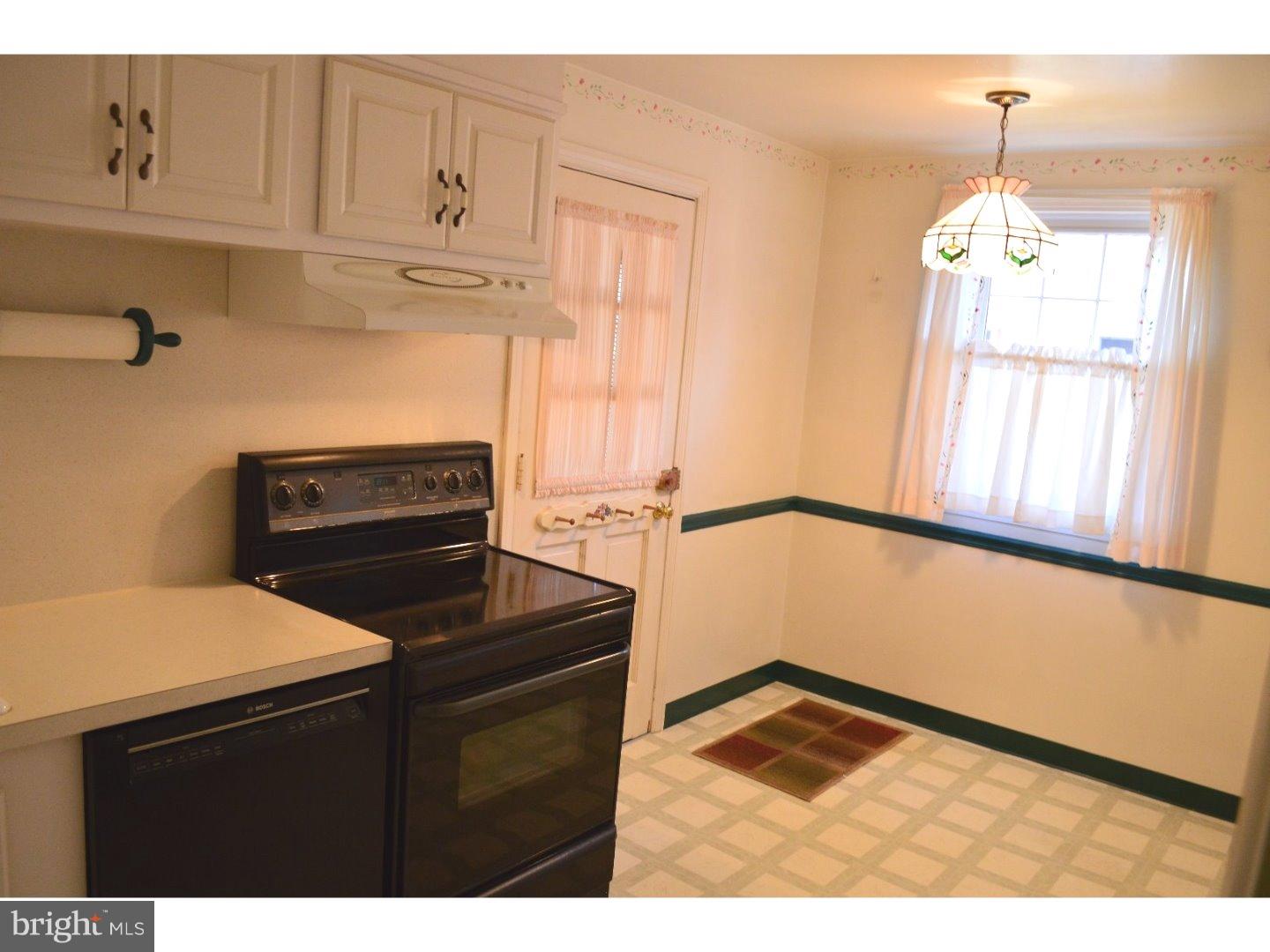 412 East Rodgers Street Ridley Park, PA 19078 - Photo 4 of 21 Kitchen