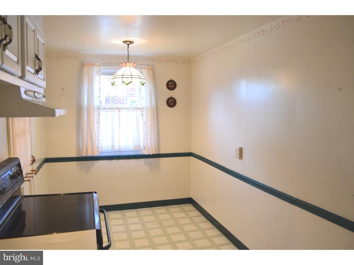 412 East Rodgers Street Ridley Park, PA 19078 - Photo 10 of 21 Kitchen