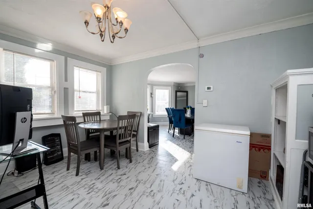 $380,000 | 501 West Columbia Terrace, Peoria, IL 61606