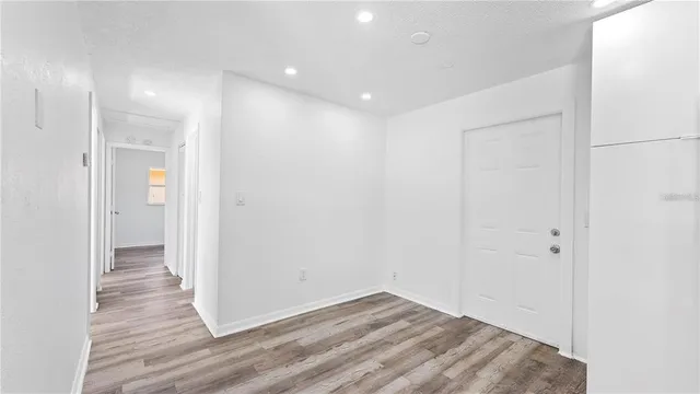 $2,000 | 4447 Ivey Court, Orlando, FL 32811