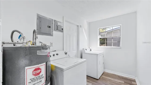 $2,000 | 4447 Ivey Court, Orlando, FL 32811