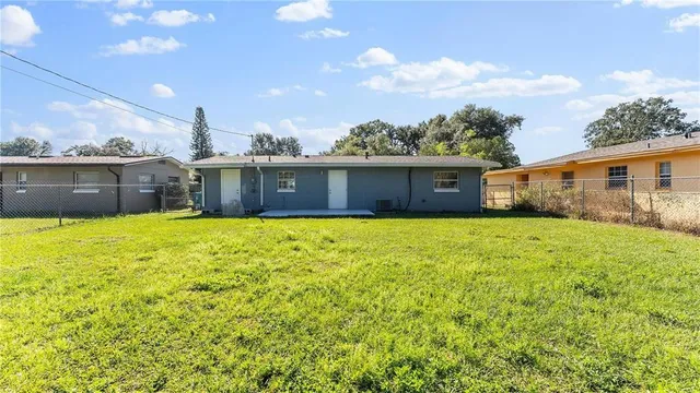 $2,000 | 4447 Ivey Court, Orlando, FL 32811