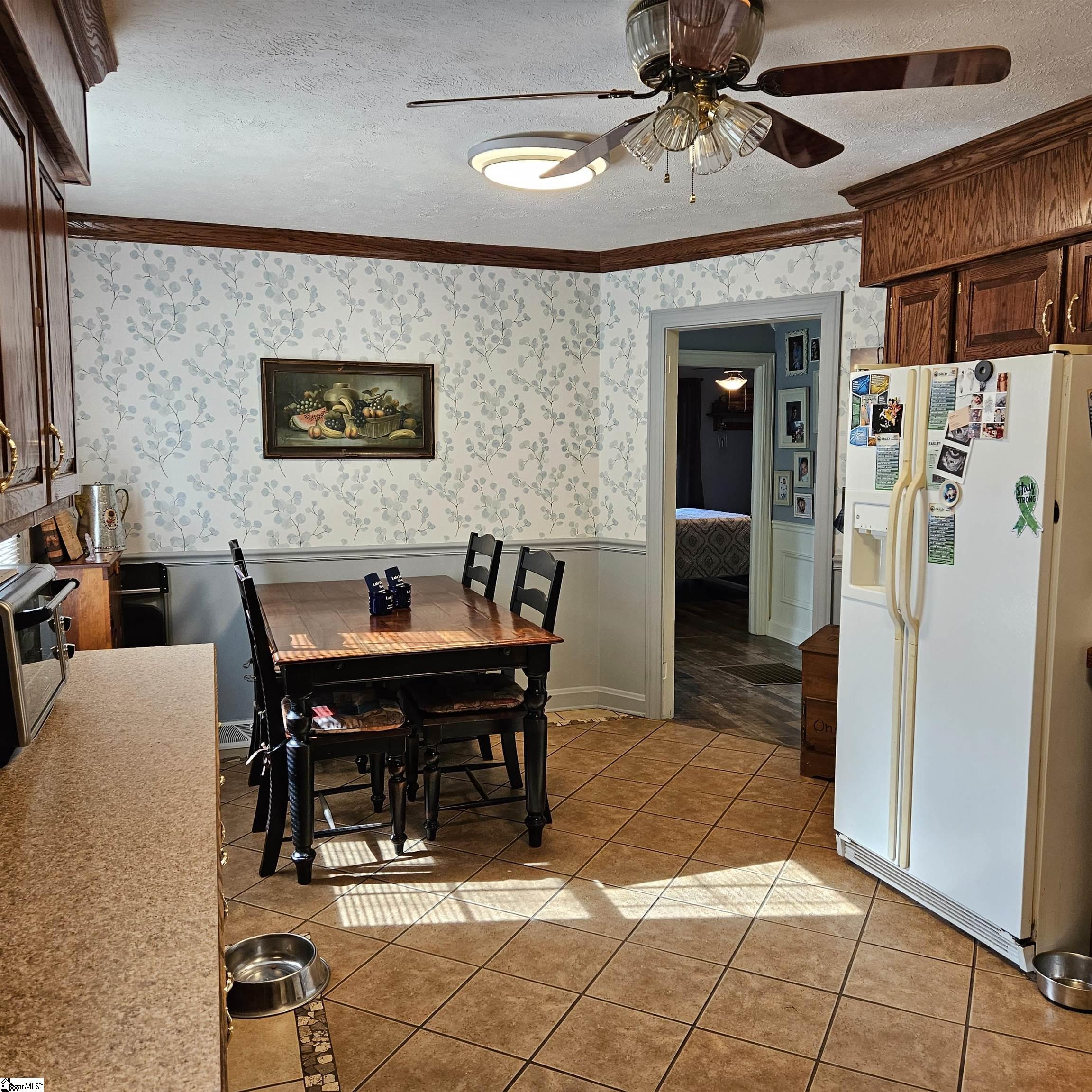 226 Mark Street Easley, SC 29640 - Photo 8 of 35