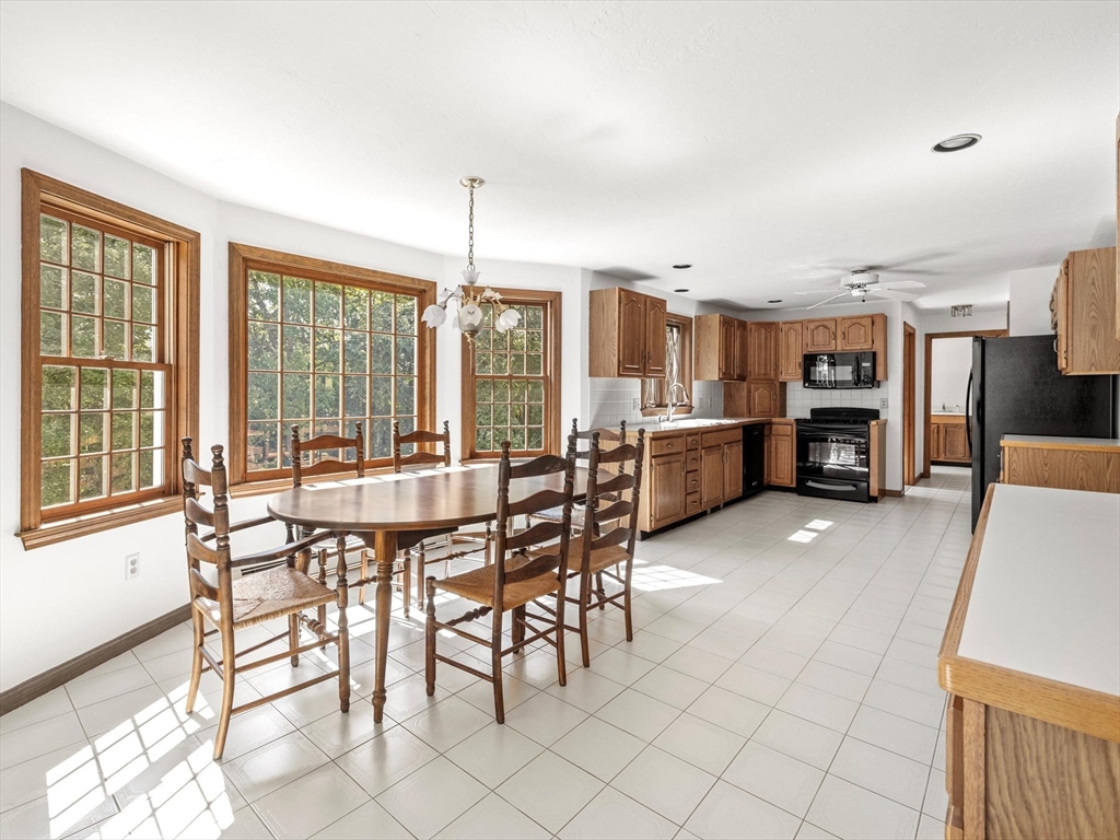 7 Notch Brook Road Shrewsbury, MA 01545 - Photo 14 of 42 Gallery Image 14