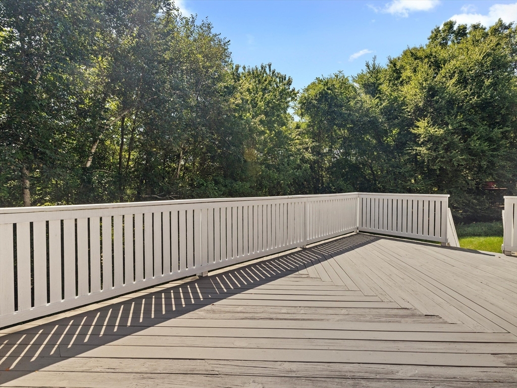 7 Notch Brook Road Shrewsbury, MA 01545 - Photo 38 of 42 Gallery Image 38