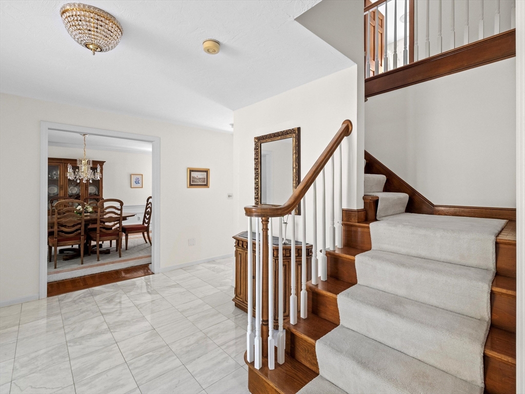 7 Notch Brook Road Shrewsbury, MA 01545 - Photo 5 of 42 Gallery Image 5