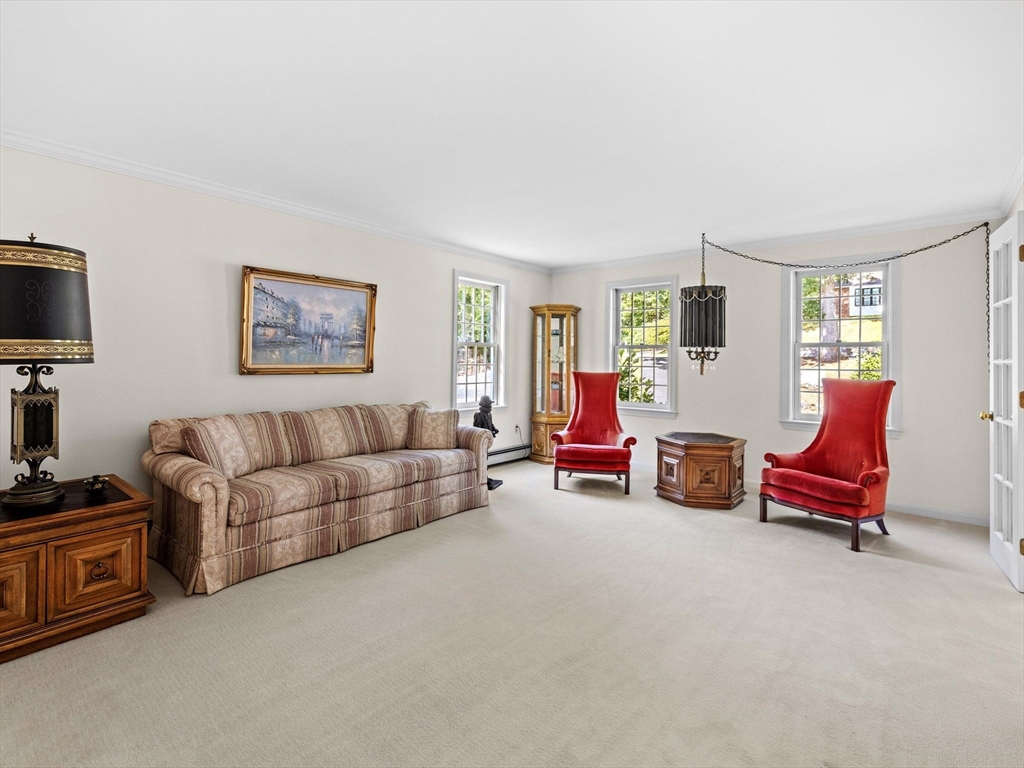 7 Notch Brook Road Shrewsbury, MA 01545 - Photo 9 of 42 Gallery Image 9