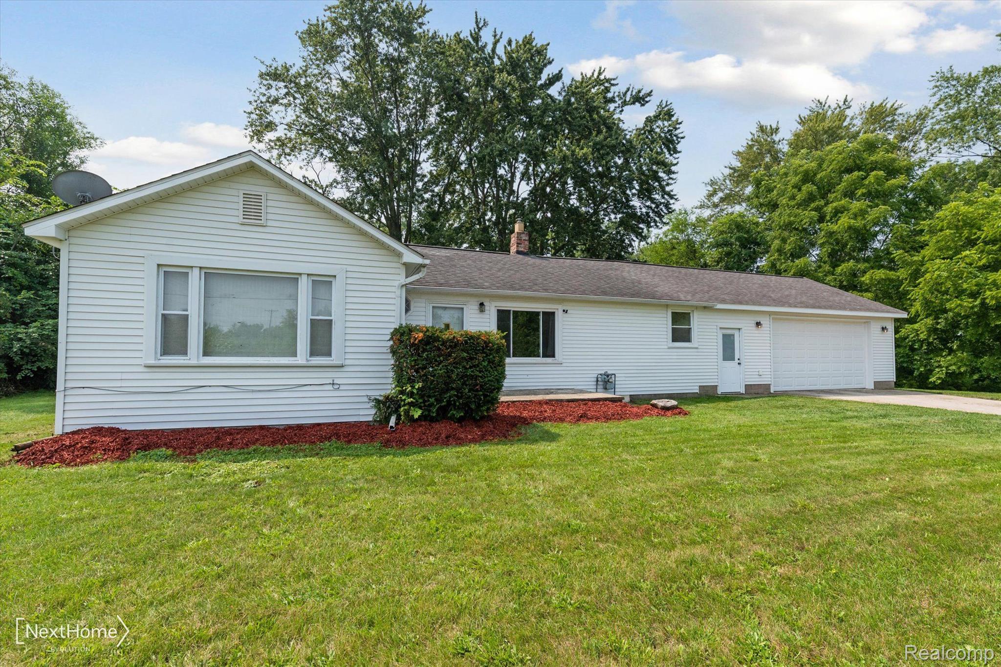 45477 Bemis Road Belleville, MI 48111 - Photo 2 of 28 Front of house