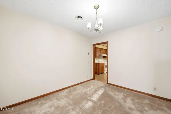 $425,000 | 806 Hiwassee Heights Drive, Johnson City, TN 37601