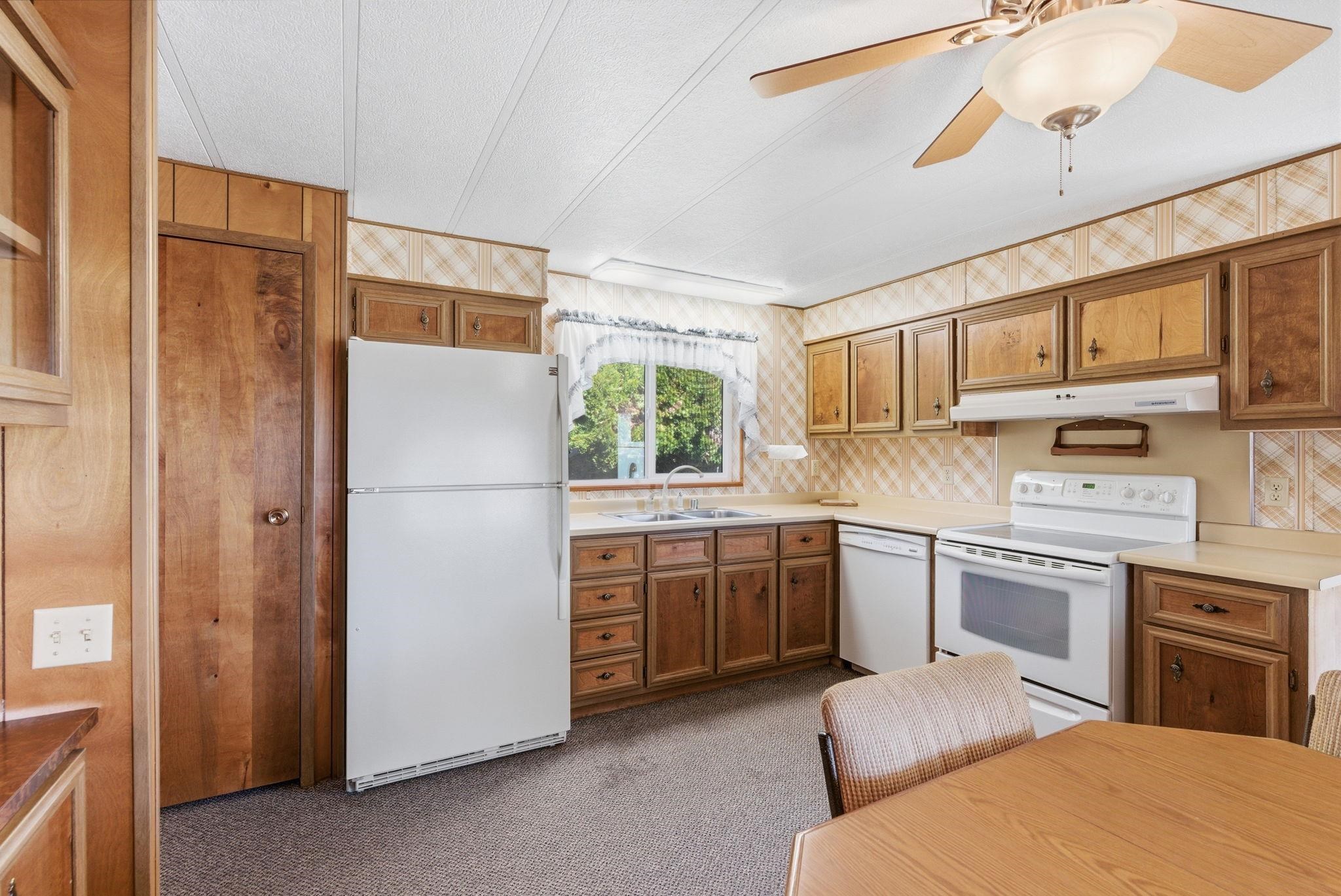 19014 West Bunker Road Cheney, WA 99004 - Photo 11 of 46