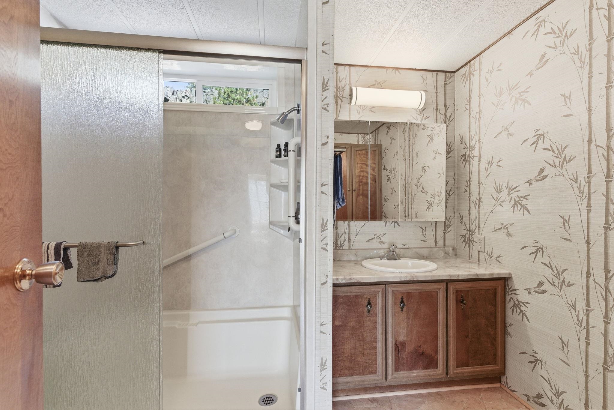 19014 West Bunker Road Cheney, WA 99004 - Photo 19 of 46