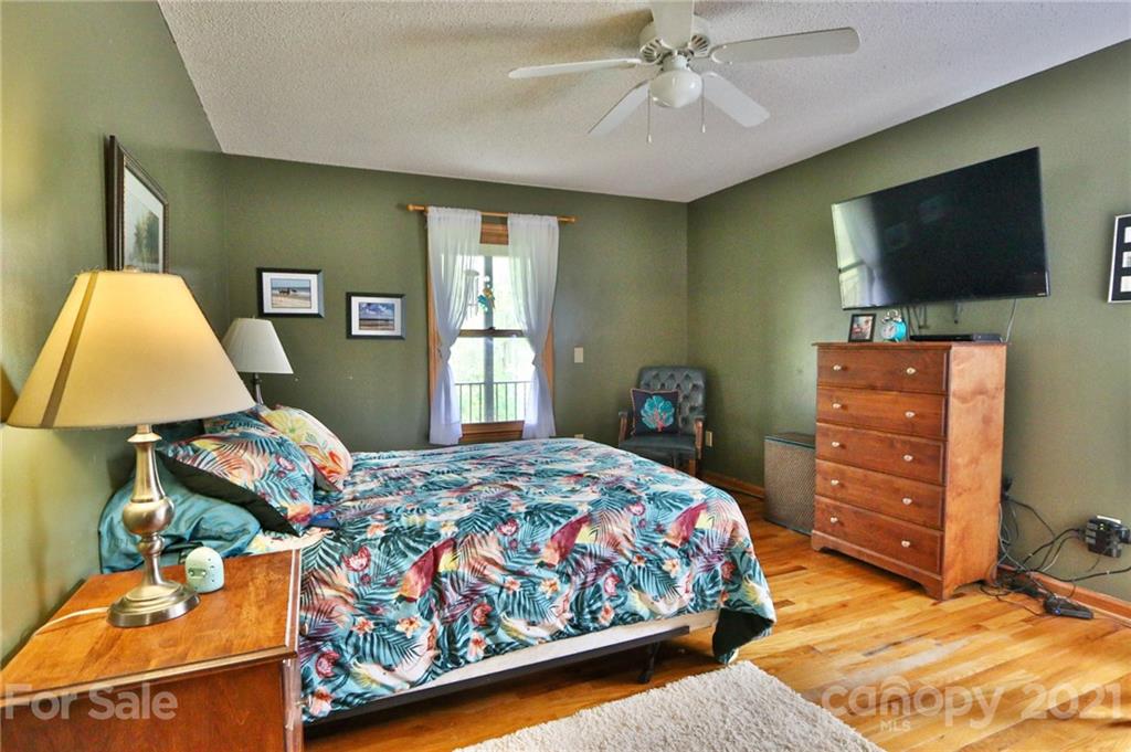 1723 Austin Little Mountain Road Ronda, NC 28670 - Photo 15 of 38 Gallery Image 15