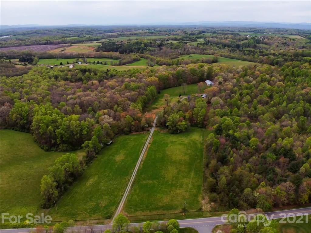1723 Austin Little Mountain Road Ronda, NC 28670 - Photo 35 of 38 Gallery Image 35