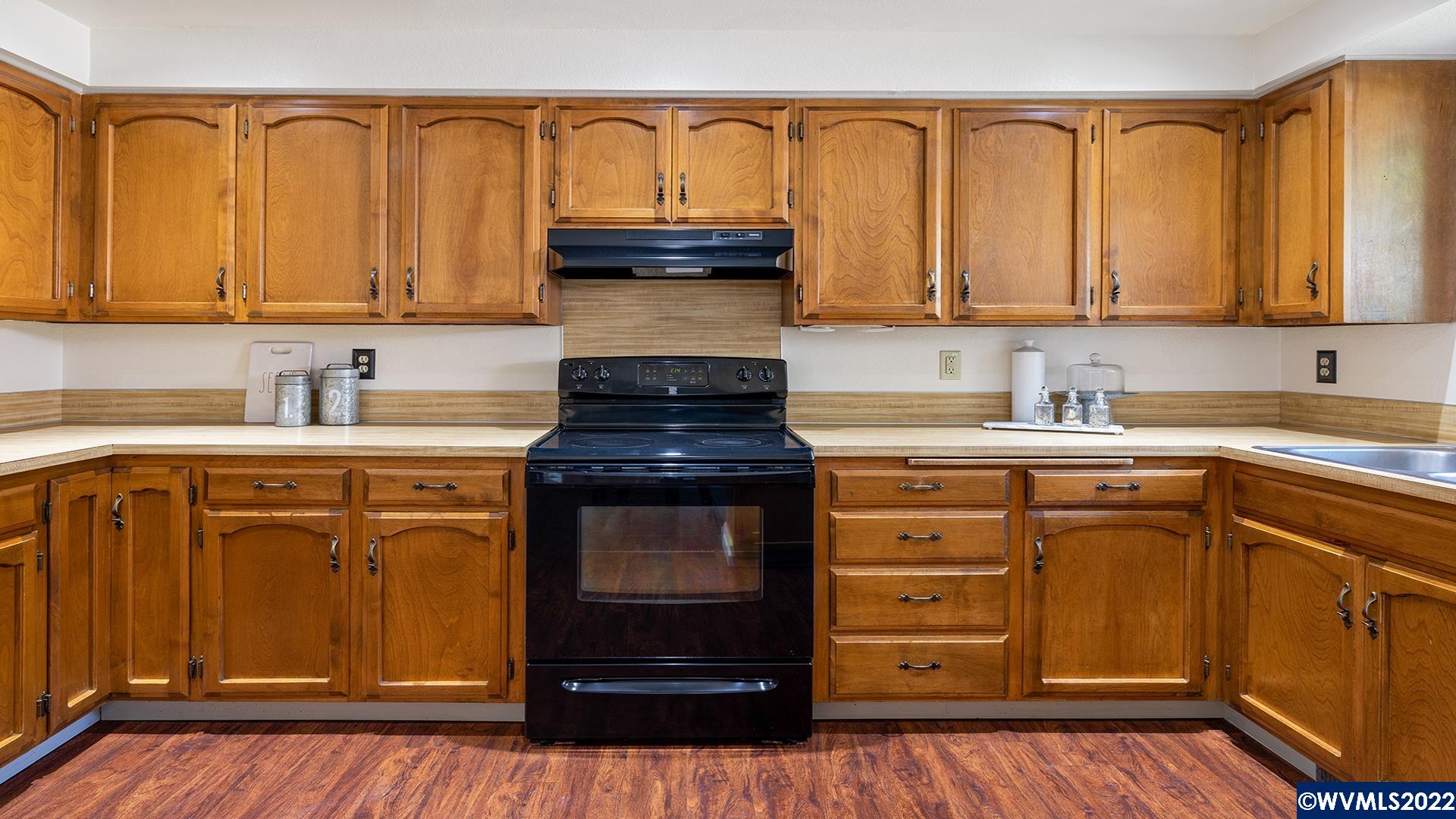 377 Fir Street Lyons, OR 97358 - Photo 13 of 41 Gallery Image 13