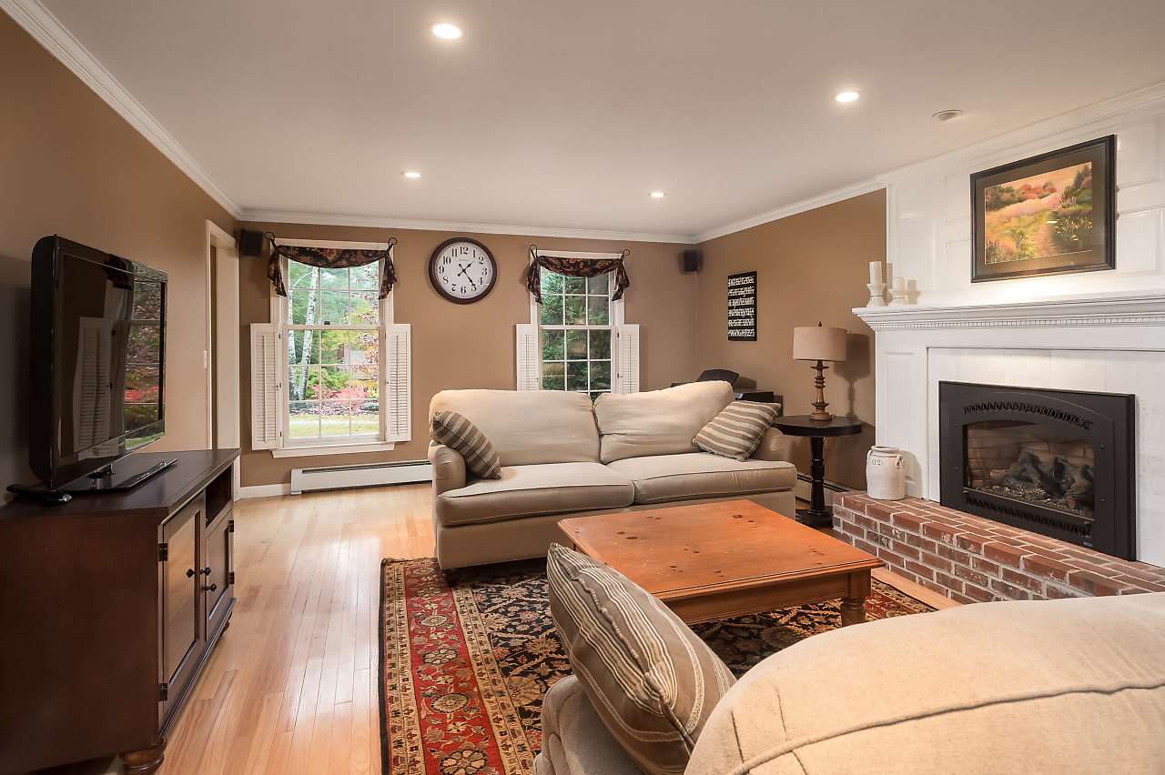 239 Rollingwood Road Eliot, ME 03903 - Photo 12 of 35 Gallery Image 12
