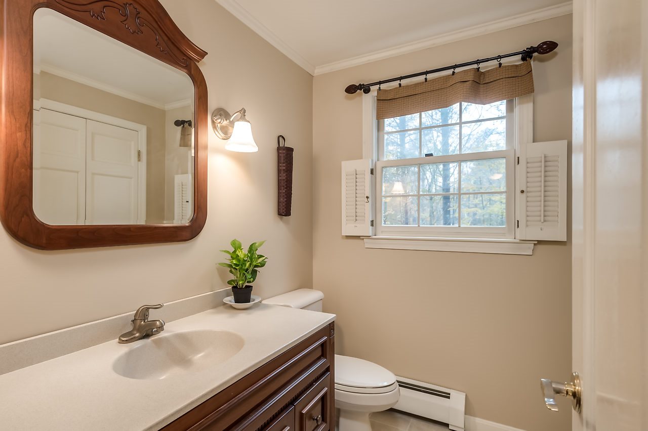 239 Rollingwood Road Eliot, ME 03903 - Photo 22 of 35 Gallery Image 22