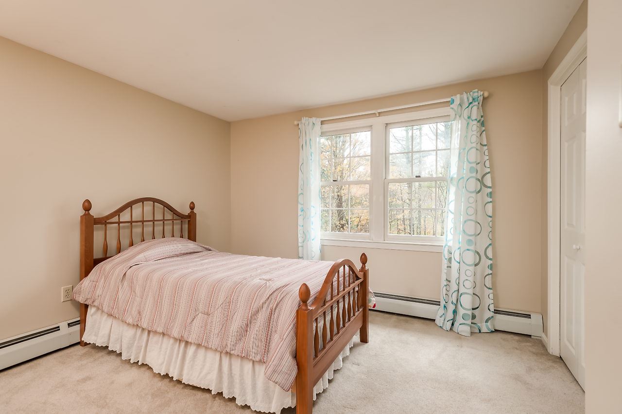 239 Rollingwood Road Eliot, ME 03903 - Photo 31 of 35 Gallery Image 31