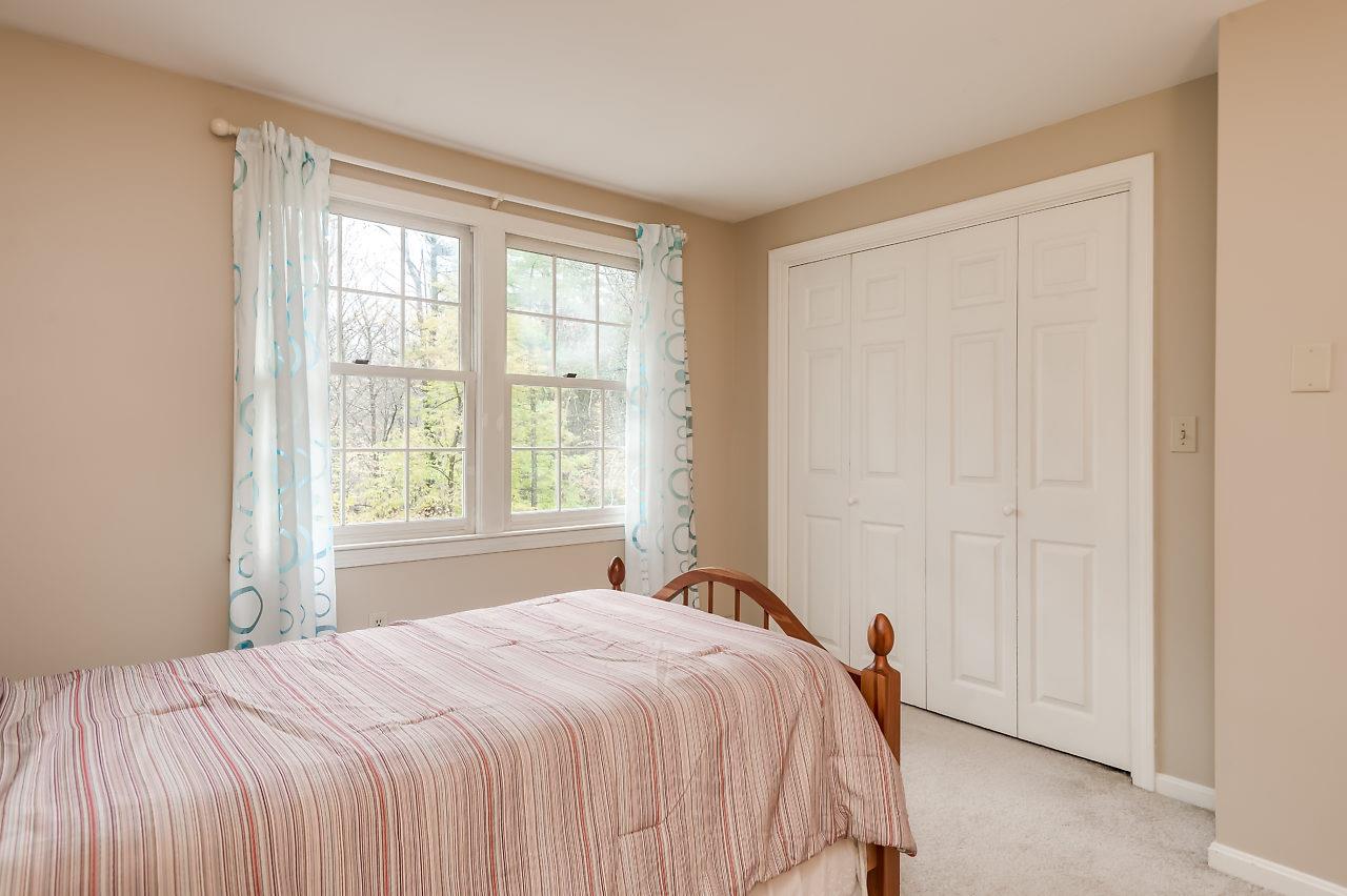 239 Rollingwood Road Eliot, ME 03903 - Photo 33 of 35 Gallery Image 33