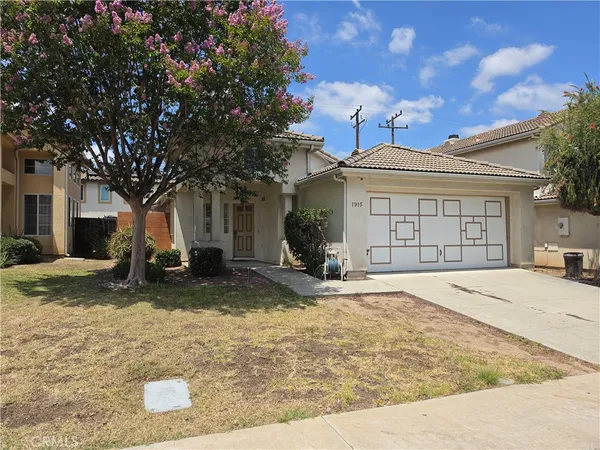 $679,900 | 1915 West Stockwell Street, Compton, CA 90222