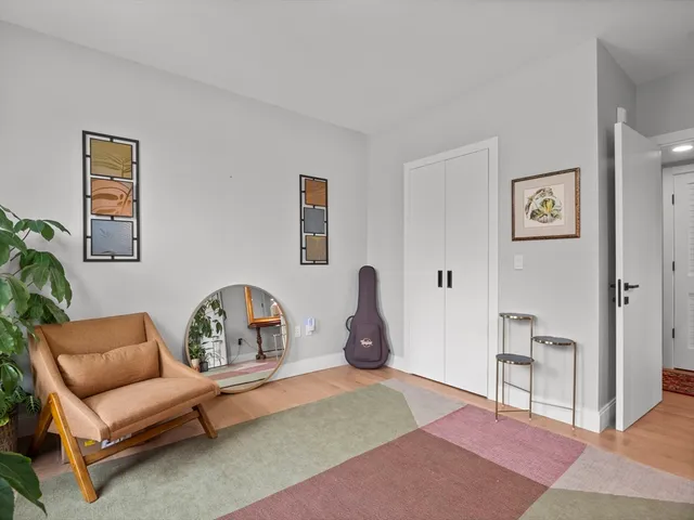 $4,150 | 9 Central Street, Unit 206, Somerville, MA 02143