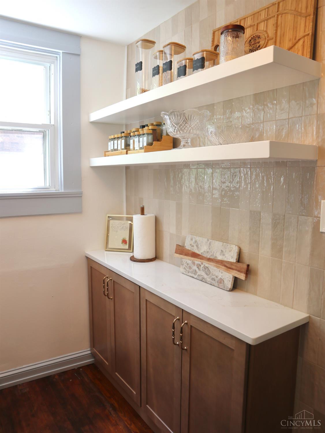 3616 Madison Road Cincinnati, OH 45209 - Photo 9 of 25