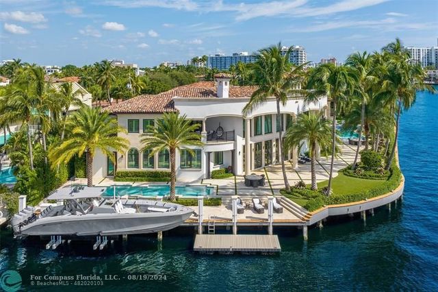 a view of house with a outdoor space and seating