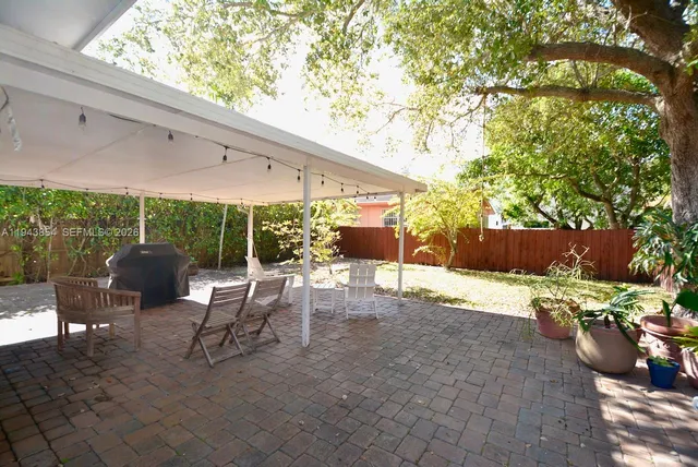 a view of a bench in the balcony
