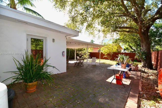 $750,000 | 5210 Northwest 5 Avenue, Miami, FL 33127