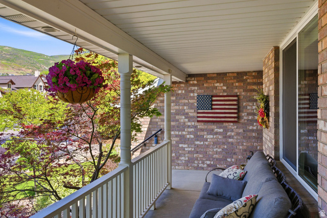 720 East Center Street Bountiful, UT 84010 - Photo 5 of 83 Front Porch