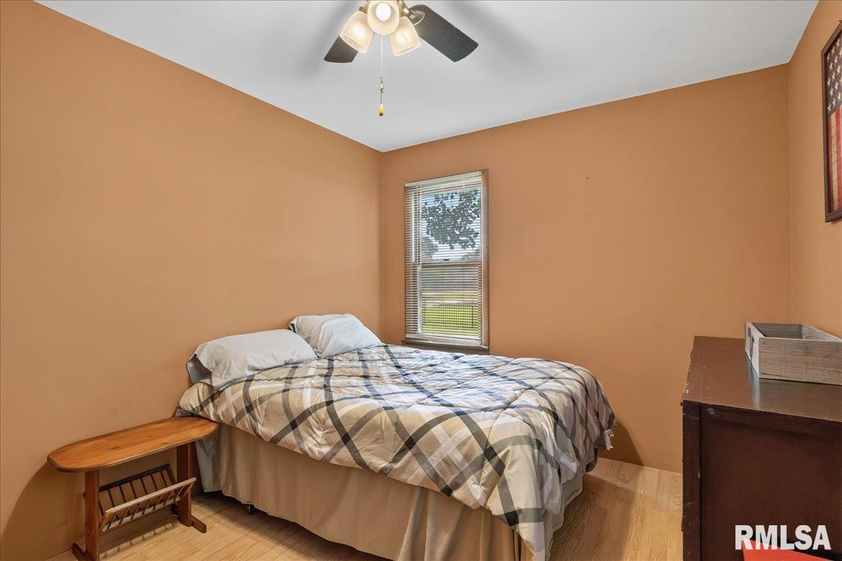 2827 South Walnut Street Springfield, IL 62704 - Photo 15 of 25