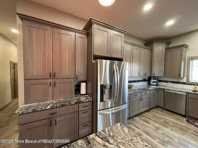 $524,900 | 332 Collett Avenue, Cokeville, WY 83114