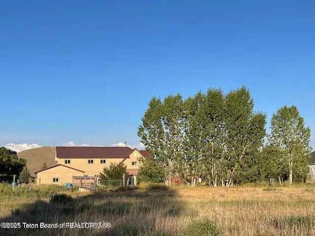 $524,900 | 332 Collett Avenue, Cokeville, WY 83114