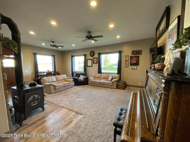 $524,900 | 332 Collett Avenue, Cokeville, WY 83114