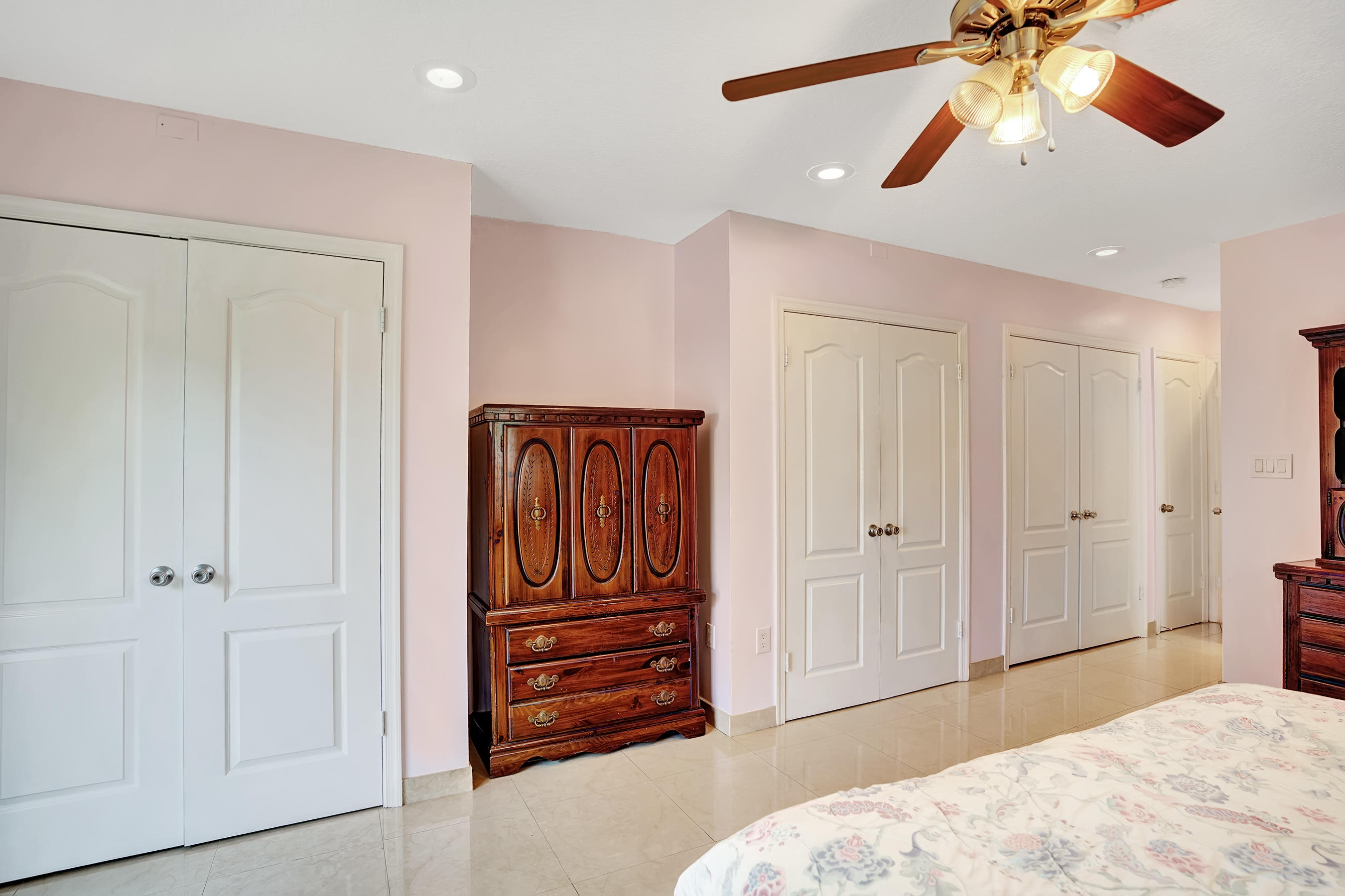 3419 Northeast 4th Avenue Boca Raton, FL 33431 - Photo 15 of 42 REP03059