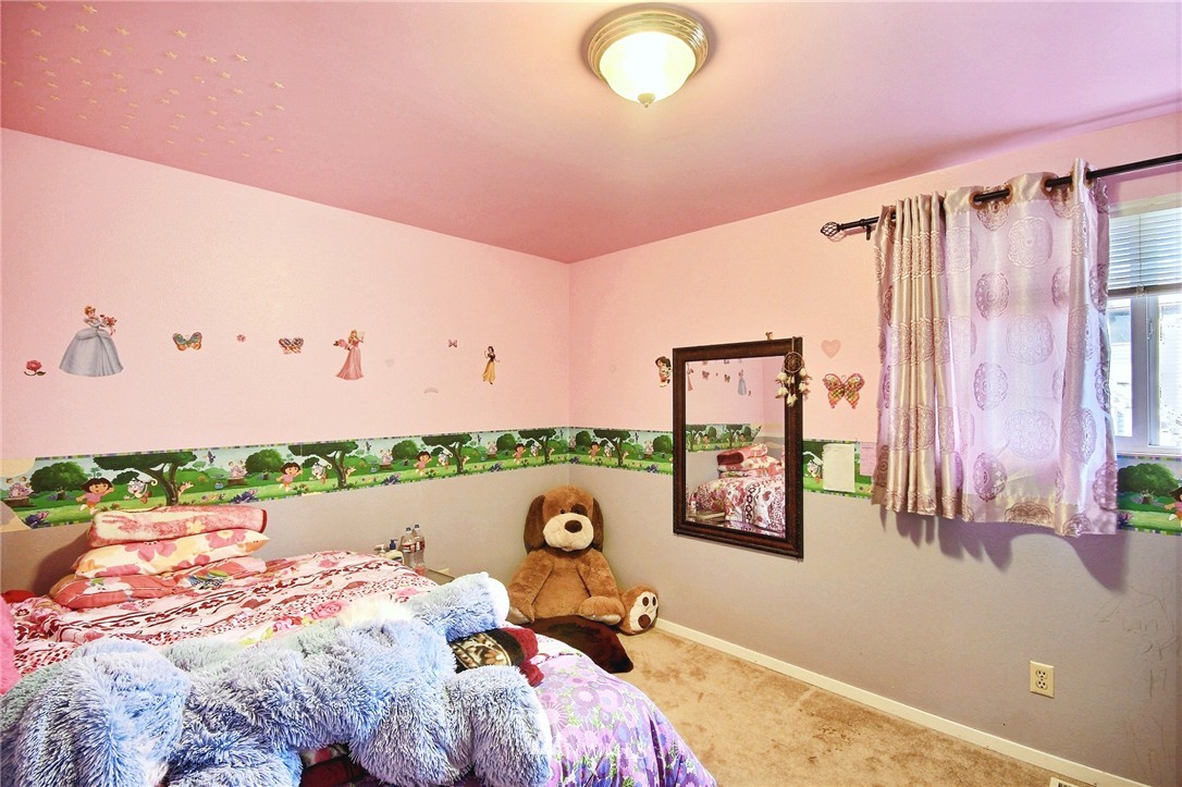 19014 129th Place Southeast Renton, WA 98058 - Photo 12 of 18
