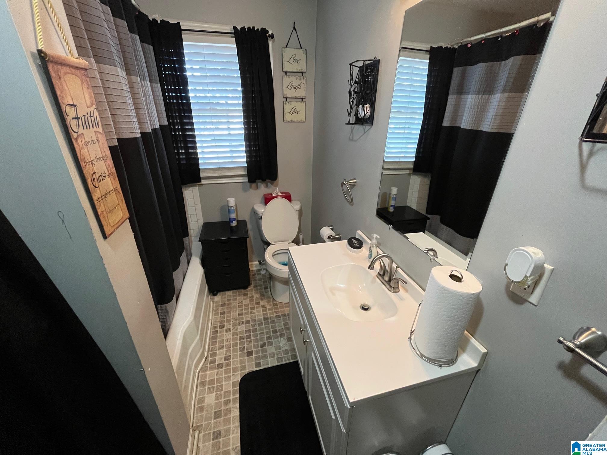 728 Gene Reed Road Birmingham, AL 35235 - Photo 4 of 7