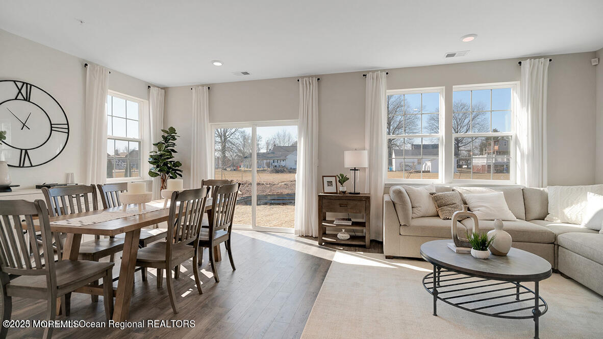 20 Mantoloking Drive Jackson, NJ 08527 - Photo 6 of 23 6