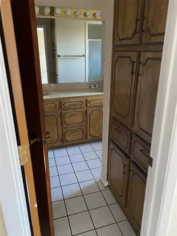 $2,295 | 6209 Live Oak Trail, Abilene, TX 79606