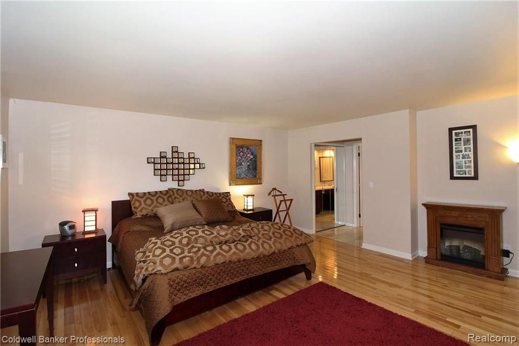 787 Dutton Road Rochester Hills, MI 48306 - Photo 24 of 41