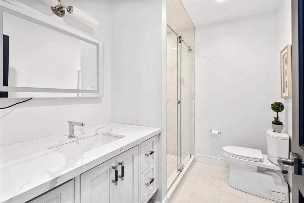 41 Brewster Road Hingham, MA 02043 - Photo 27 of 39 Gallery Image 27