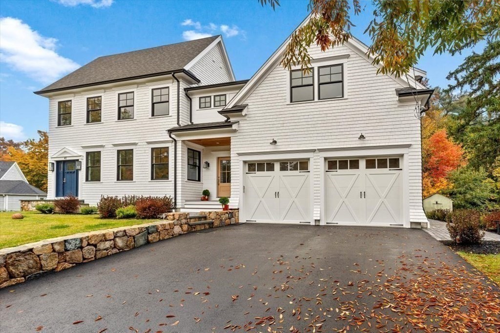 41 Brewster Road Hingham, MA 02043 - Photo 3 of 39 Gallery Image 3