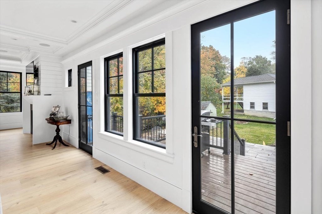 41 Brewster Road Hingham, MA 02043 - Photo 5 of 39 Gallery Image 5