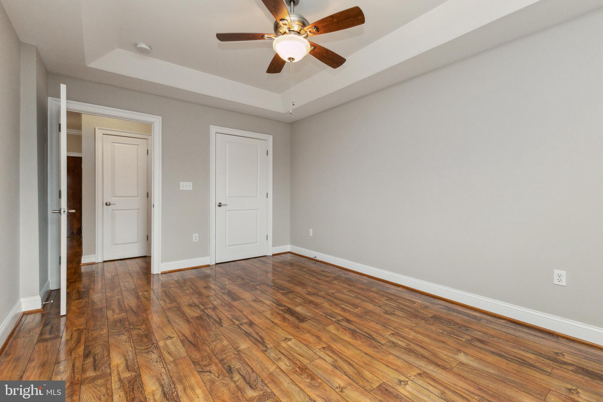 6301 Edsall Road, Unit 513 Alexandria, VA 22312 - Photo 27 of 38 wooden floor in an empty room