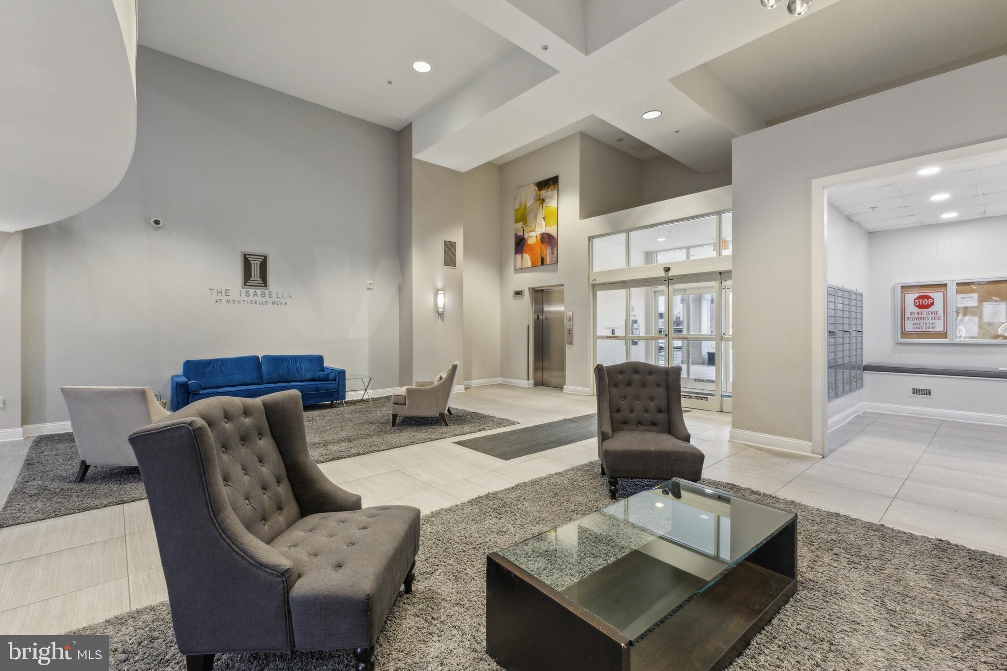 6301 Edsall Road, Unit 513 Alexandria, VA 22312 - Photo 9 of 38 a living room with furniture and a couch
